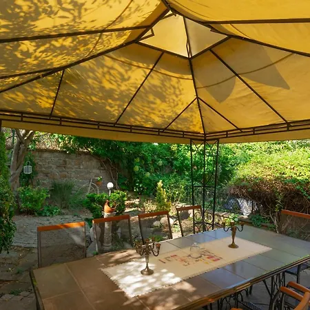 Luxury Private House In Center Apartment *