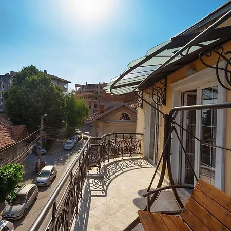 Apartamento Luxury Private House In Center Veliko Tŭrnovo