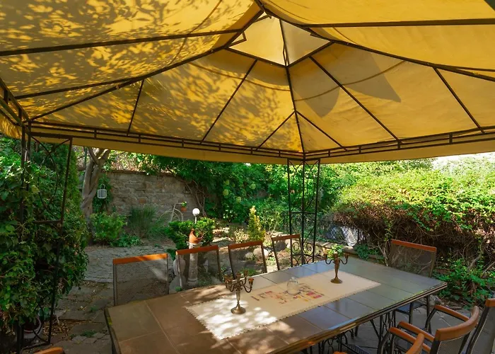 Luxury Private House In Center Apartment *